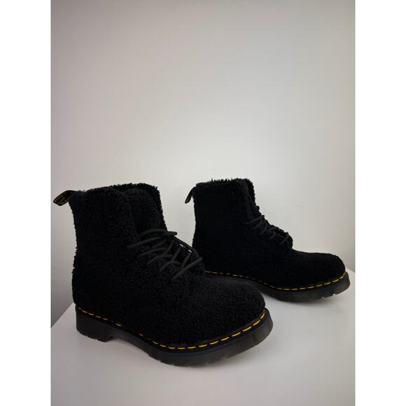 Dr. Martens 1460 Pascal Women's Boots US 8 Black Faux Shearling Ankle Boot NEW - Picture 3 of 7